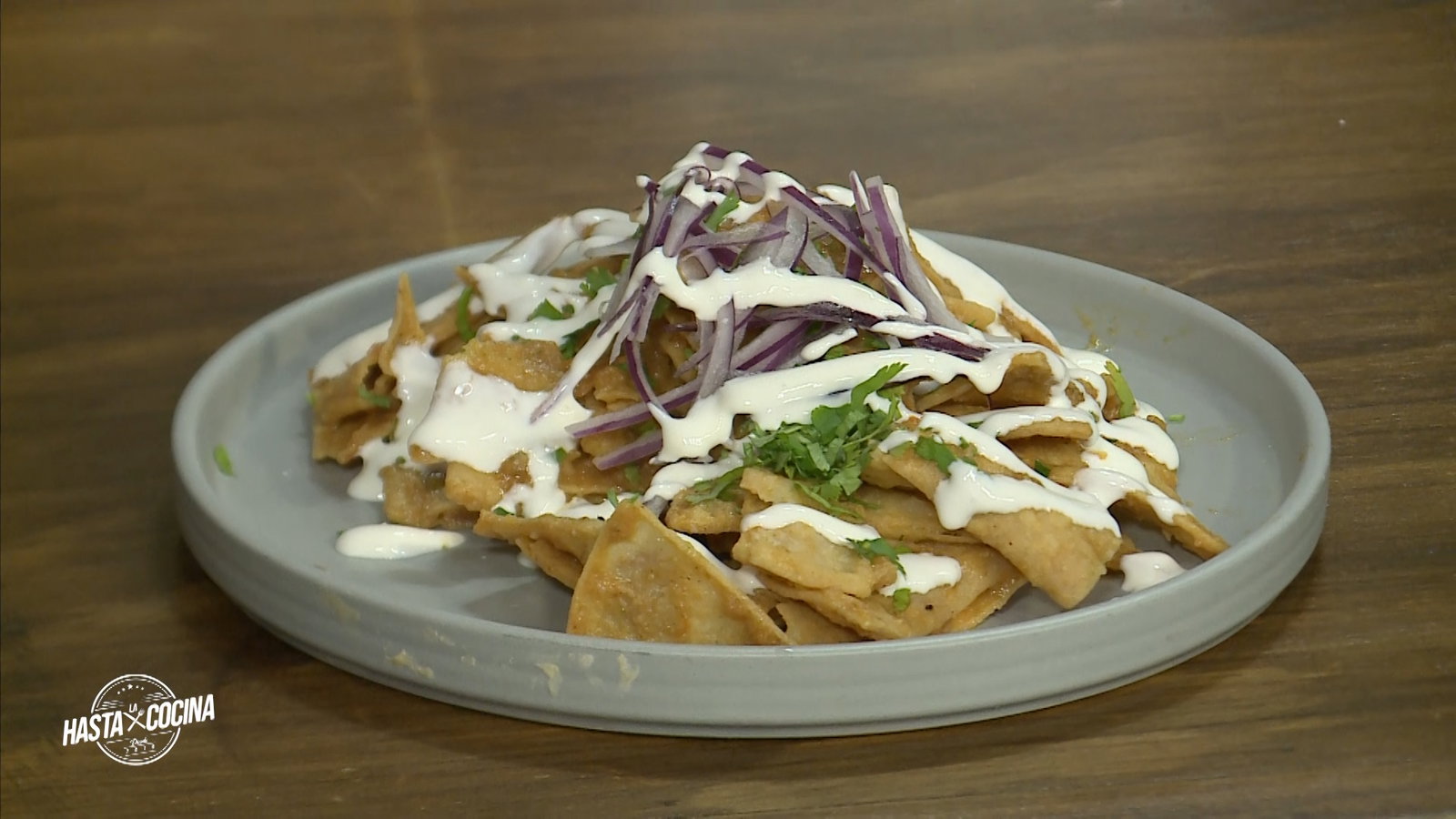 Chilaquiles con salsa de tomate