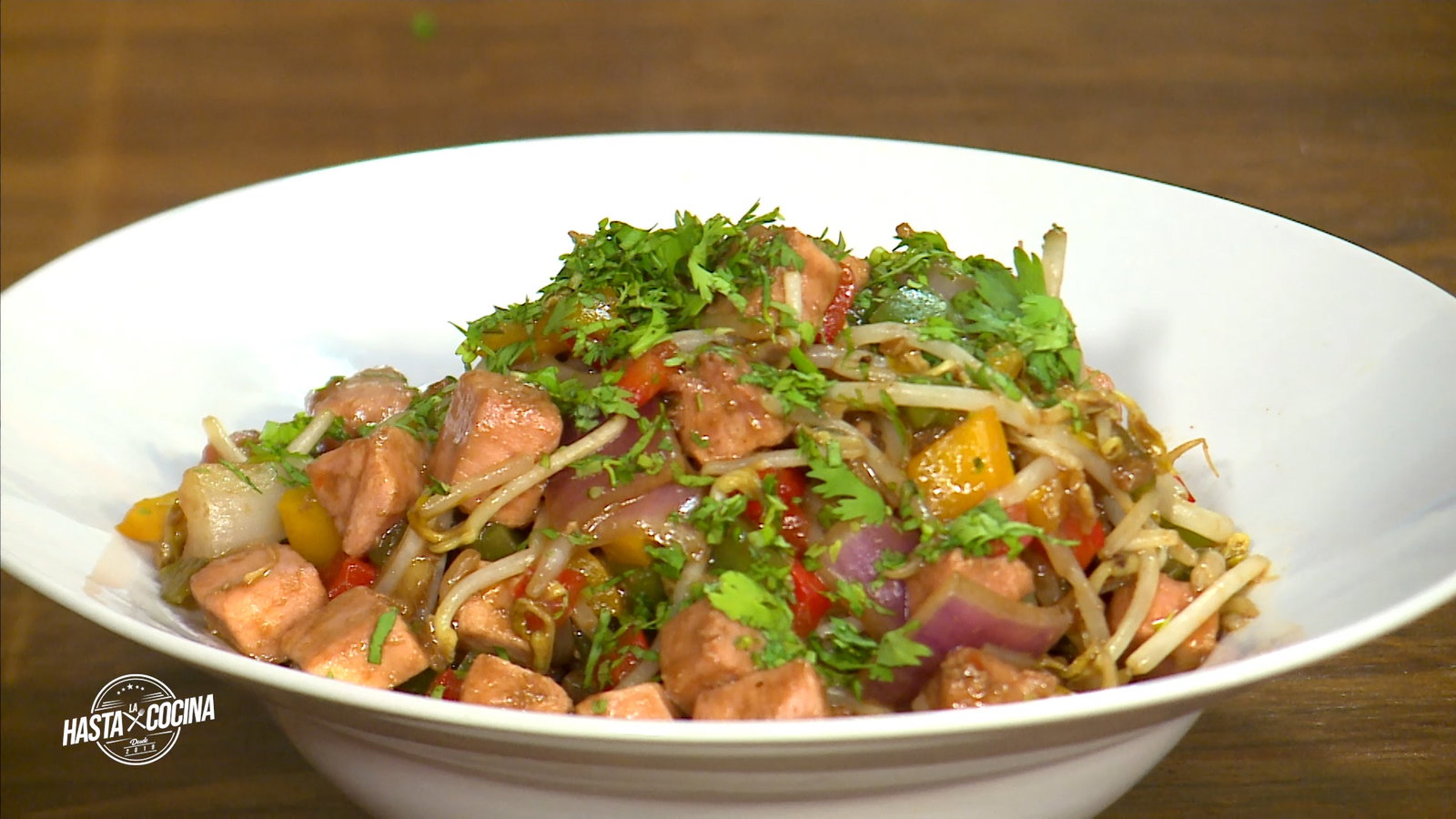 Chop suey de atún