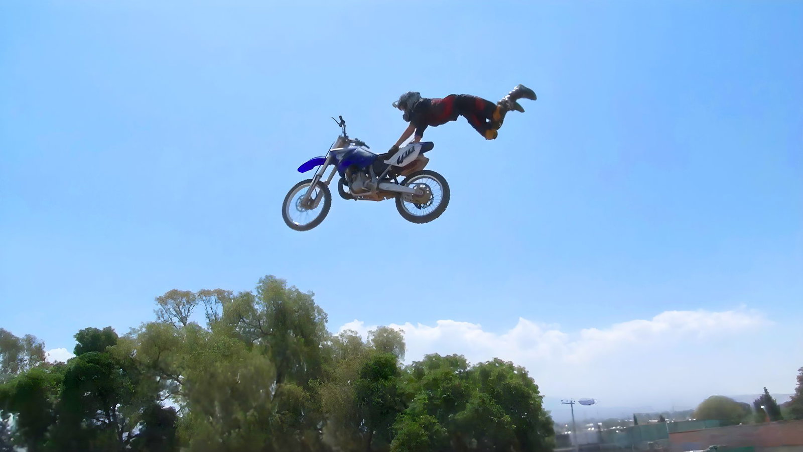 Moto X & Rollers
