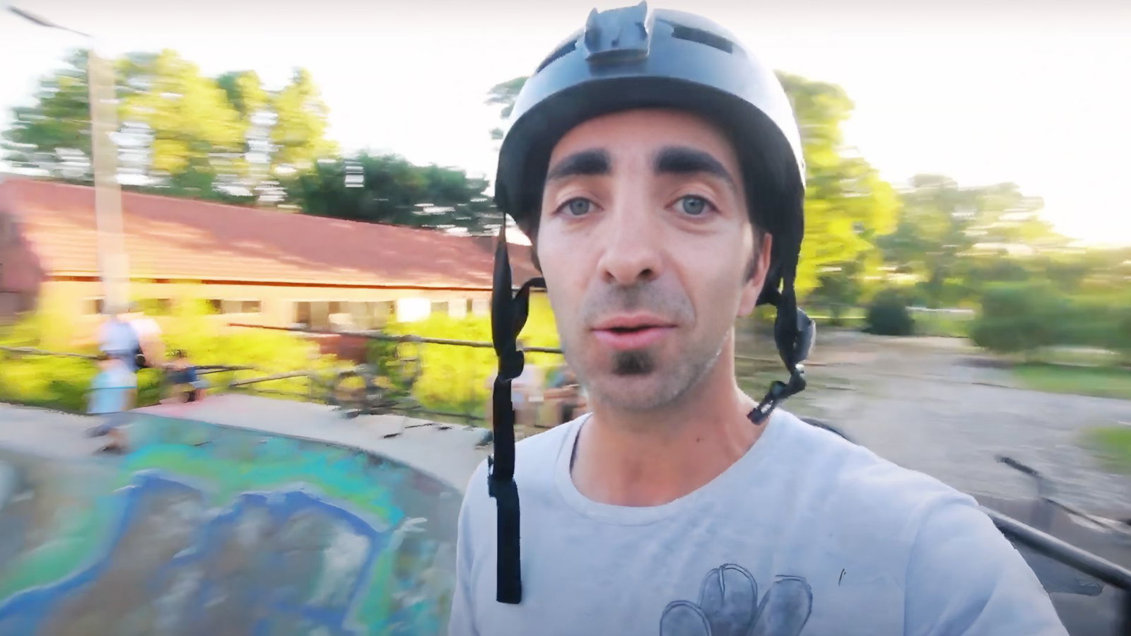 Bmx Daniel Dhers & Skate Leticia Bufoni